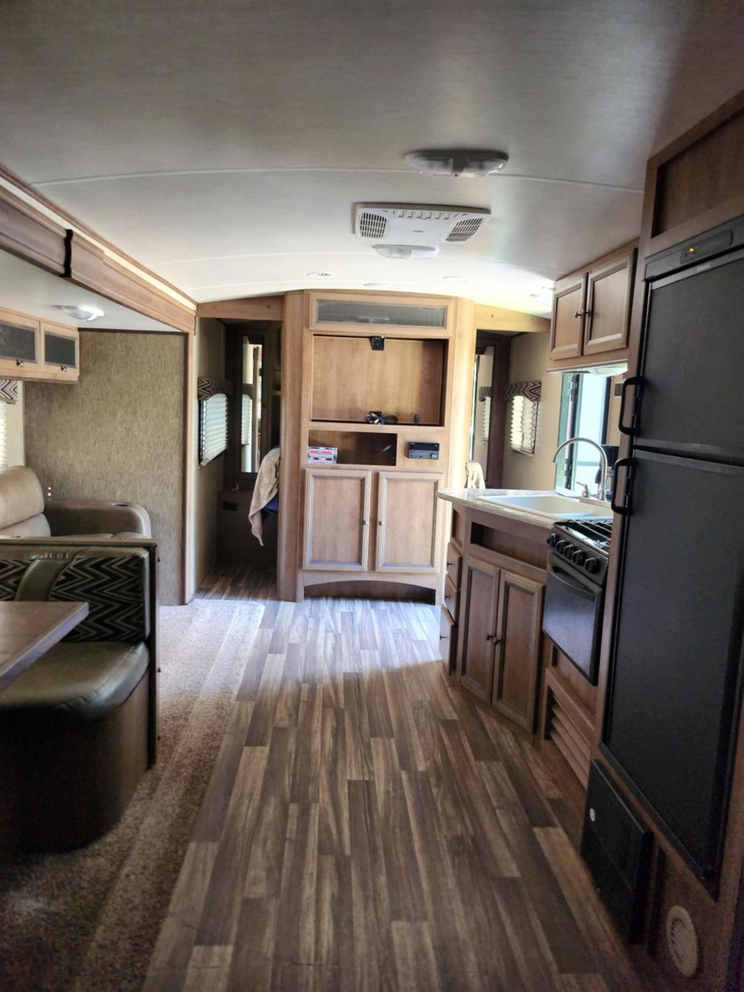 Noah'S Ark Campground Revelstoke Exterior foto