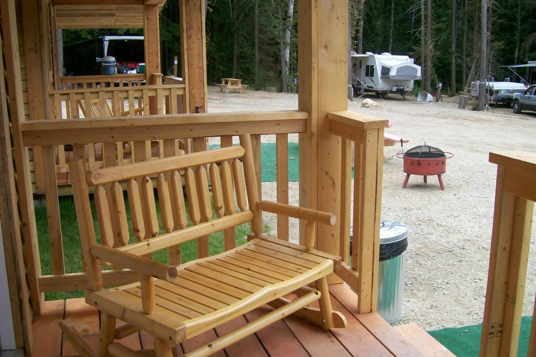 Noah'S Ark Campground Revelstoke Exterior foto